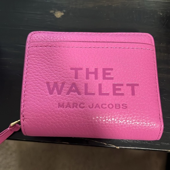 Marc Jacobs The Wallet - Picture 3 of 6